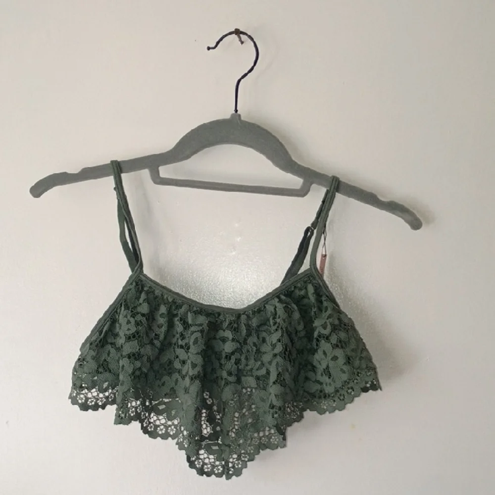 Victoria's Secret Green Bralette size small New with tags - Picture 1 of 4